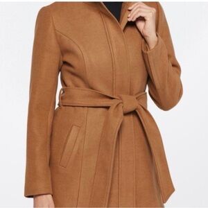 41 Hawthorn Ava Coat - L